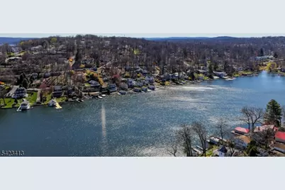 373 Lakeside Blvd, Hopatcong, NJ 07843 - Photo 41