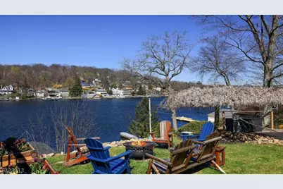 373 Lakeside Blvd, Hopatcong, NJ 07843 - Photo 5