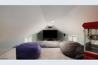 373 Lakeside Blvd, Hopatcong, NJ 07843 - Photo 35