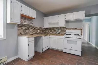 600 N 6th St, Newark, NJ 07107 - Photo 9