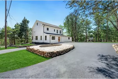 175 E Crescent Ave, Allendale, NJ 07401 - Photo 35