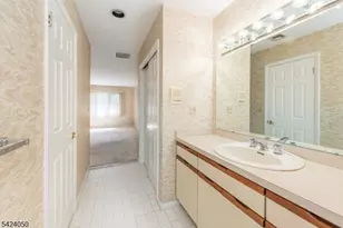 141 Wedgewood Dr18, Woodland Park, NJ 07424 - Photo 13