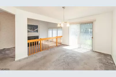 141 Wedgewood Dr18, Woodland Park, NJ 07424 - Photo 3