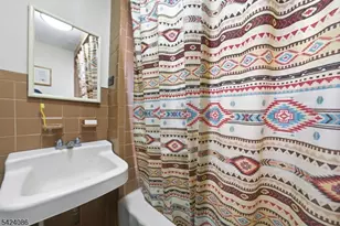 27 Longview St, West Orange Township, NJ 07052 - Photo 25