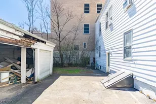 316 Ellery Ave, Newark, NJ 07106 - Photo 35