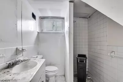 162 S Clinton St, East Orange, NJ 07018 - Photo 25