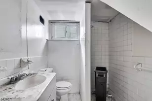 162 S Clinton St, East Orange, NJ 07018 - Photo 25