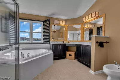 70 Bertrand Island Rd, Mount Arlington, NJ 07856 - Photo 21