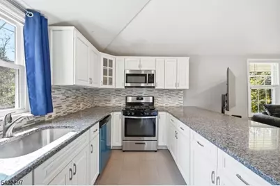 6 Timberwood Ln, Jefferson Township, NJ 07438 - Photo 11