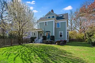 41 Oakwood Ave, Montclair, NJ 07043 - Photo 3