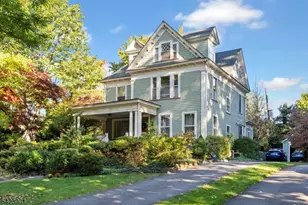 41 Oakwood Ave, Montclair, NJ 07043 - Photo 35