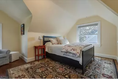 41 Oakwood Ave, Montclair, NJ 07043 - Photo 29