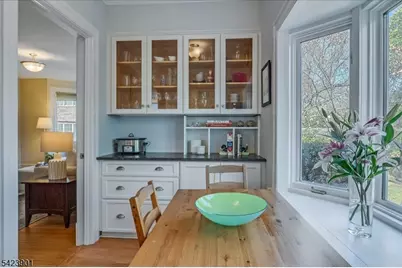 41 Oakwood Ave, Montclair, NJ 07043 - Photo 19