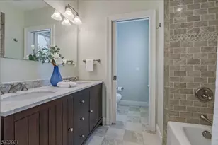 41 Oakwood Ave, Montclair, NJ 07043 - Photo 27