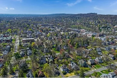 41 Oakwood Ave, Montclair, NJ 07043 - Photo 37