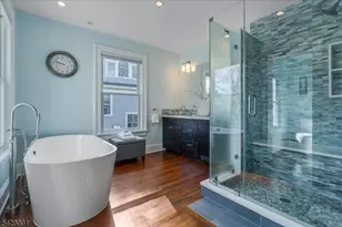 41 Oakwood Ave, Montclair, NJ 07043 - Photo 23