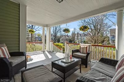 41 Oakwood Ave, Montclair, NJ 07043 - Photo 33