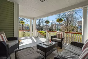 41 Oakwood Ave, Montclair, NJ 07043 - Photo 33