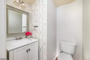 902 Wendover Ct, Randolph Township, NJ 07869 - Photo 5