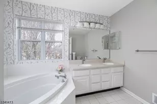 902 Wendover Ct, Randolph Township, NJ 07869 - Photo 17