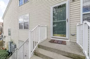 902 Wendover Ct, Randolph Township, NJ 07869 - Photo 3