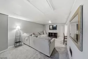 105 N 13th St, Kenilworth, NJ 07033 - Photo 25