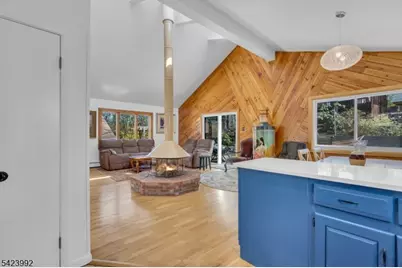 66 Salmon Rd, Roxbury Township, NJ 07850 - Photo 15