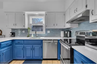 66 Salmon Rd, Roxbury Township, NJ 07850 - Photo 19