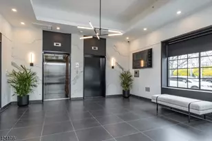 558 Market St, Newark, NJ 07105 - Photo 3