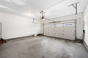 22 Smoke Rise Ln, Bedminster Township, NJ 07921 - Photo 21