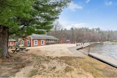 24 Broadway, West Milford Twp., NJ 07480 - Photo 33