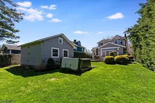 706 Mountain Ave, Westfield, NJ 07090 - Photo 35