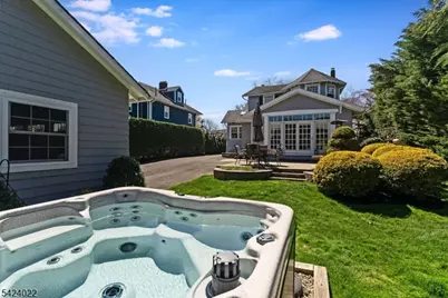 706 Mountain Ave, Westfield, NJ 07090 - Photo 29