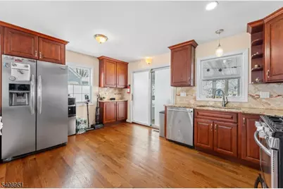 186 10th Ave, Hawthorne, NJ 07506 - Photo 7