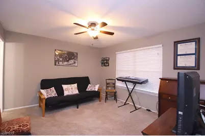 303 Brokaw Ct, Bridgewater, NJ 08807 - Photo 21