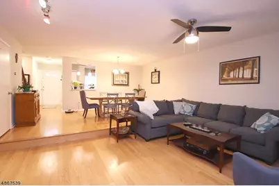 303 Brokaw Ct, Bridgewater, NJ 08807 - Photo 11