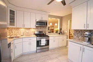 303 Brokaw Ct, Bridgewater, NJ 08807 - Photo 1