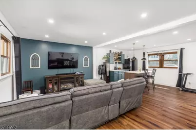 30 Melissa Dr, Totowa, NJ 07512 - Photo 21