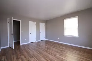 32 Hancock Ct, Raritan Township, NJ 08822 - Photo 19