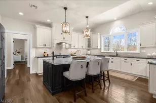 9 Donna Dr, Raritan Township, NJ 08822 - Photo 27