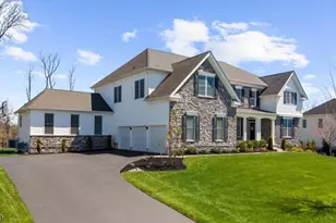 9 Donna Dr, Raritan Township, NJ 08822 - Photo 3