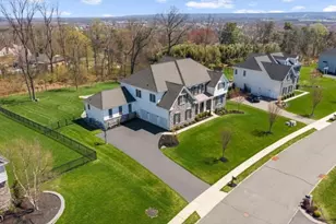 9 Donna Dr, Raritan Township, NJ 08822 - Photo 5