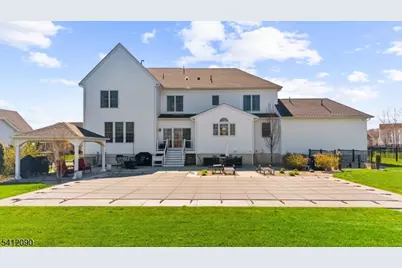 9 Donna Dr, Raritan Township, NJ 08822 - Photo 13