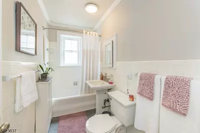 55 Park Ave #26, East Orange, NJ 07003 - Photo 13