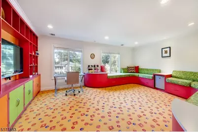 7 Byron Rd, Millburn, NJ 07078 - Photo 19