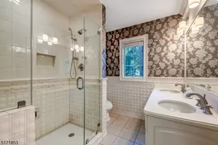 7 Byron Rd, Millburn, NJ 07078 - Photo 17