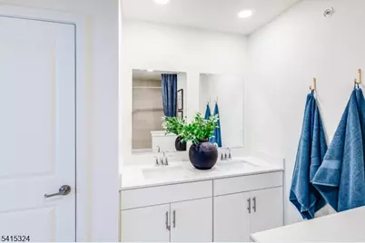 53 Eastwood Ter #53, East Hanover Township, NJ 07936 - Photo 29