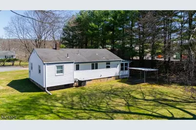 191 Lindley Ct, Andover, NJ 07821 - Photo 31