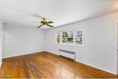 191 Lindley Ct, Andover, NJ 07821 - Photo 5