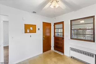 191 Lindley Ct, Andover, NJ 07821 - Photo 17